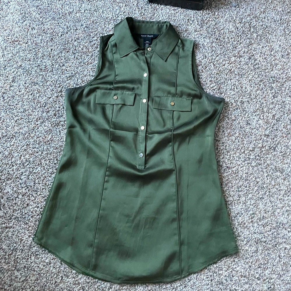 Silk sleeveless blouse